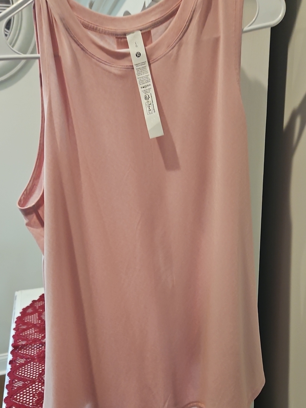 lululemon athletica Pale Pink Sleeveless Tank Top